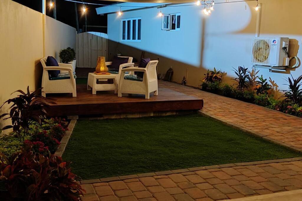 Palm Beach Paradise Vacation Rental Exterior photo